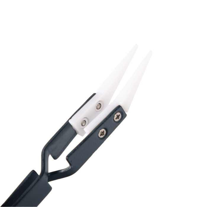 Pinzette angolate nere per gioielli con punta in ceramica - Aces Supply